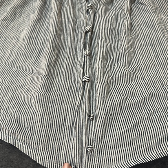 AMERICAN EAGLE Top - Picture 5 of 8